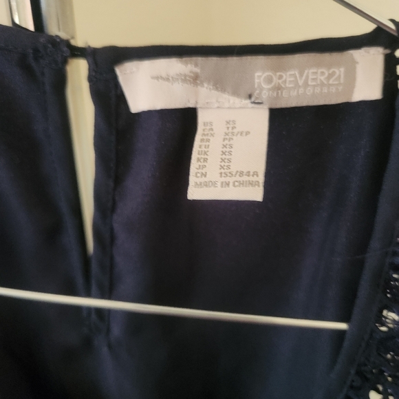 Forever 21 Sleeveless Pullover  Dress - Picture 3 of 3